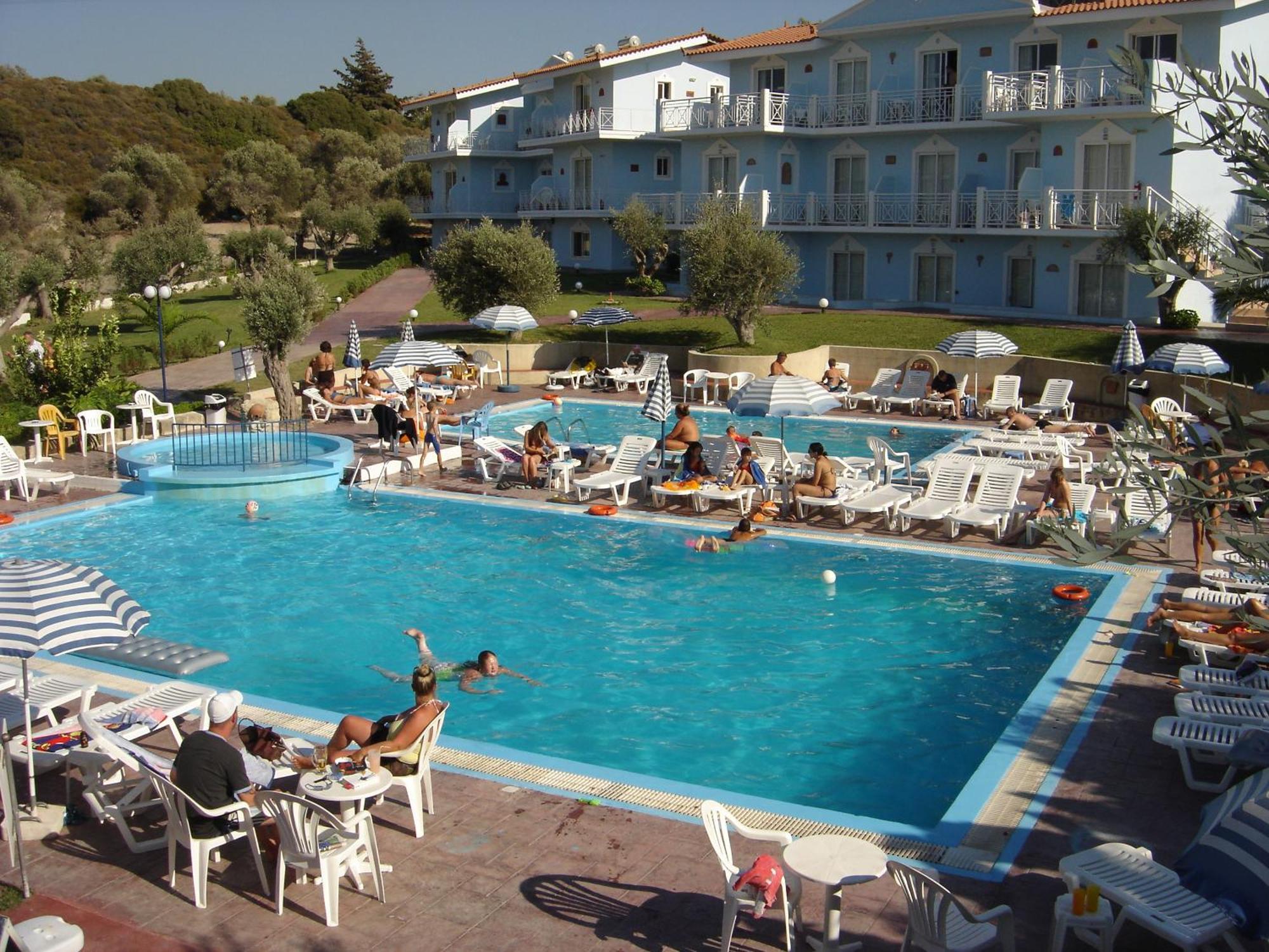Filoxenia Apartments & Studios Θεολόγος Εξωτερικό φωτογραφία