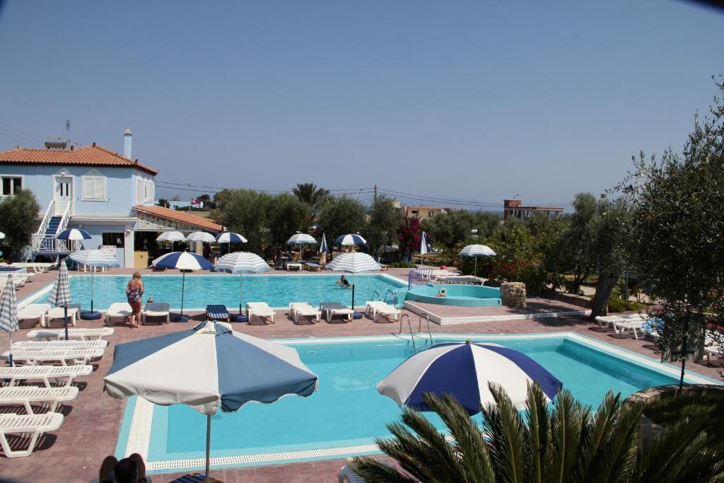 Filoxenia Apartments & Studios Θεολόγος Εξωτερικό φωτογραφία